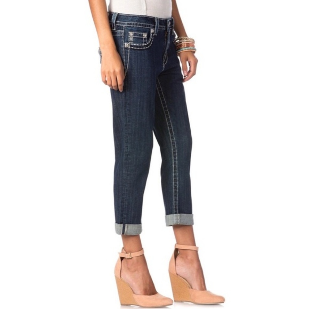 Miss Me Chunky Bling Capri - Picture 3 of 3